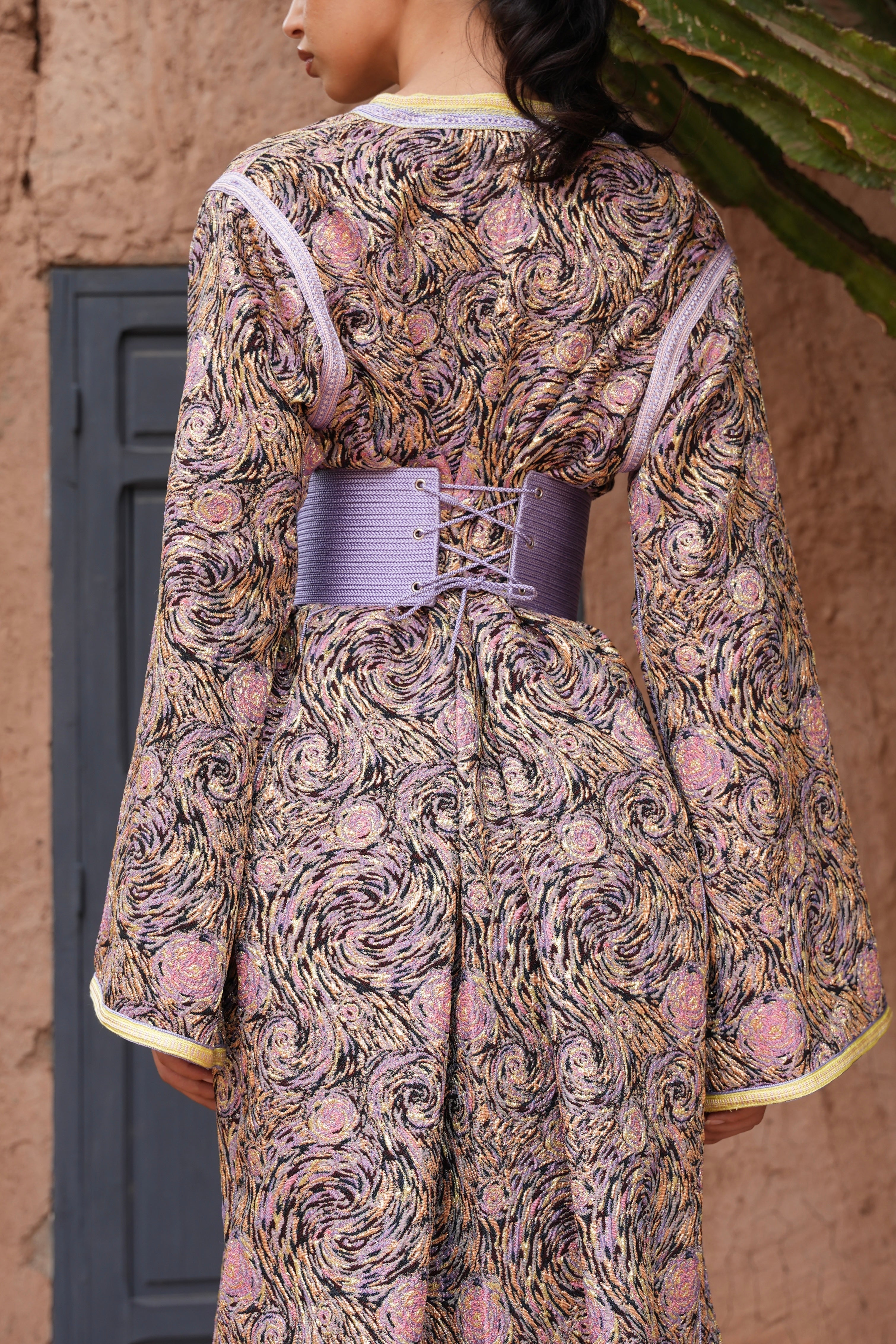 Robe de mariée orientale ou occidentale : comment choisir (ou les deux) ?