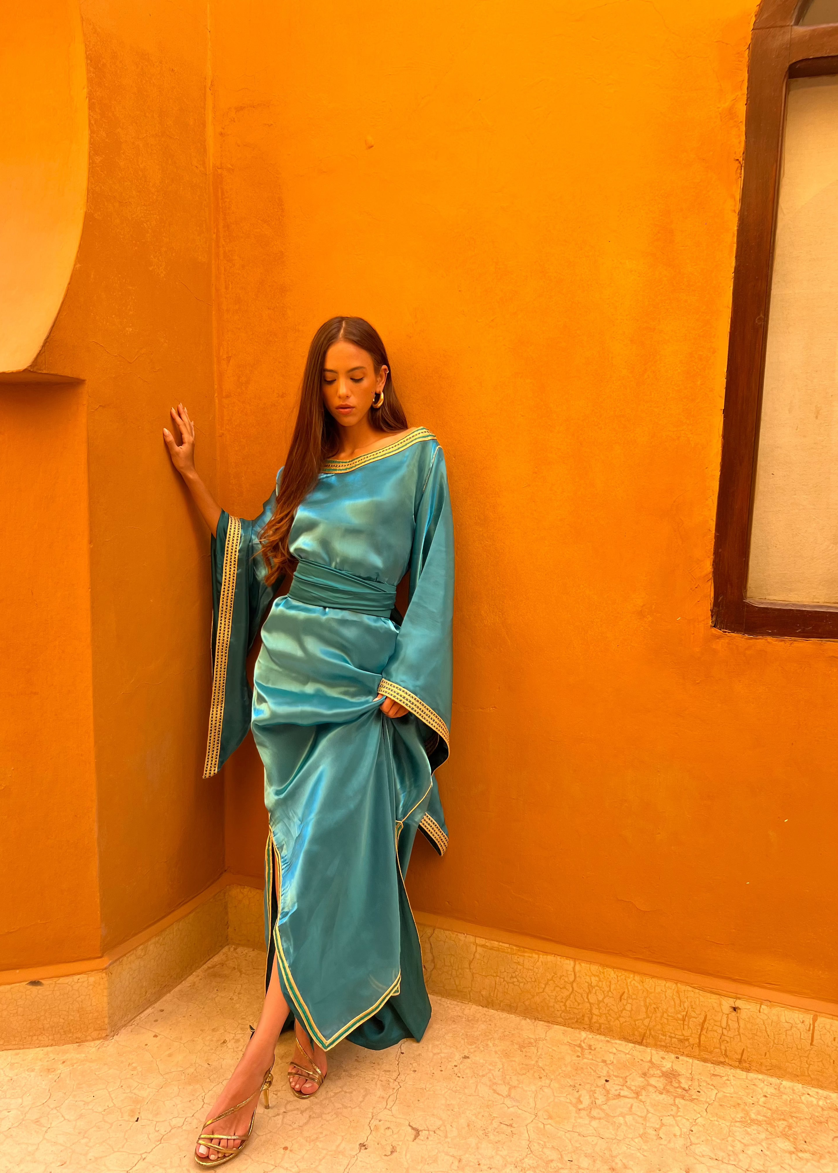 Caftan en Organza Bleu Saphir