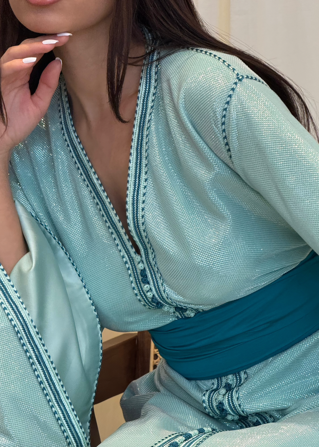 Turquoise sequined silk Kaftan , detail of the sfifa