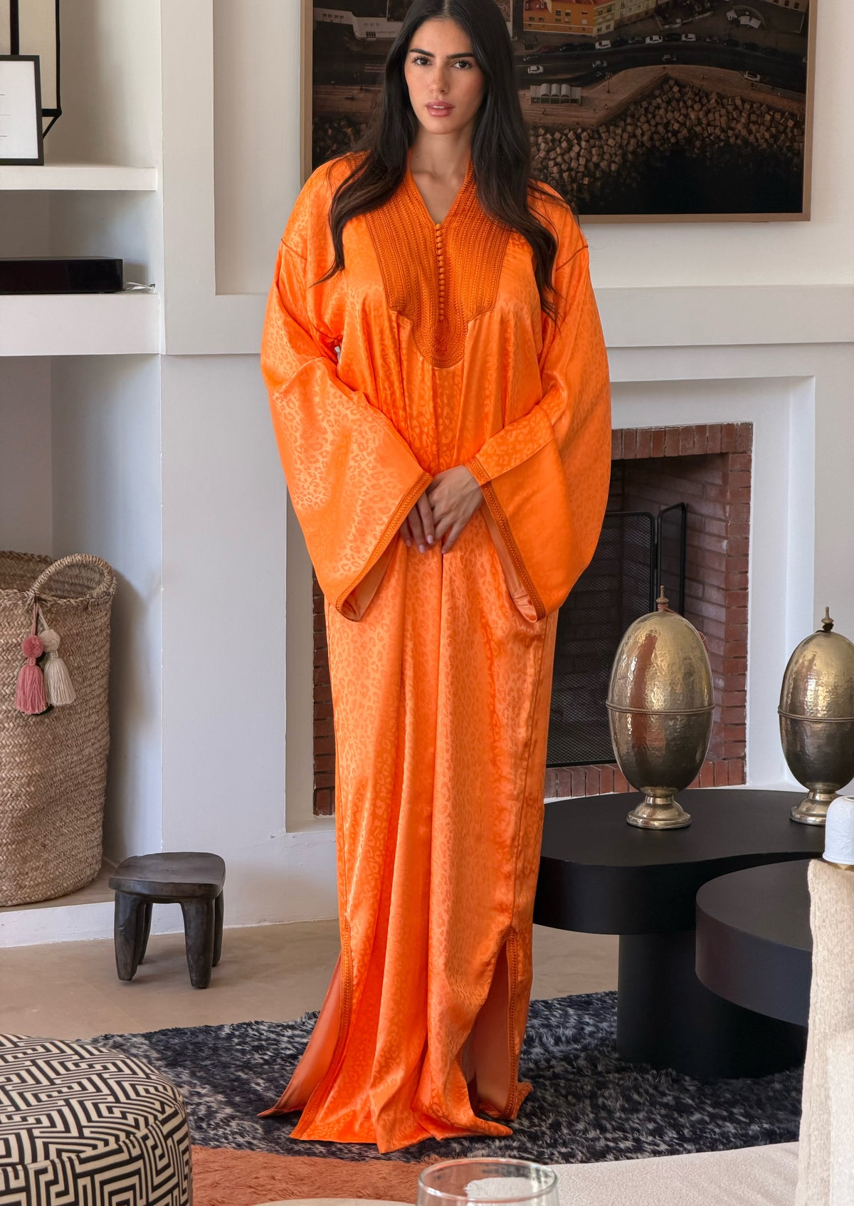 Robe Longue Orange Mandarine — Vue de face en pied.