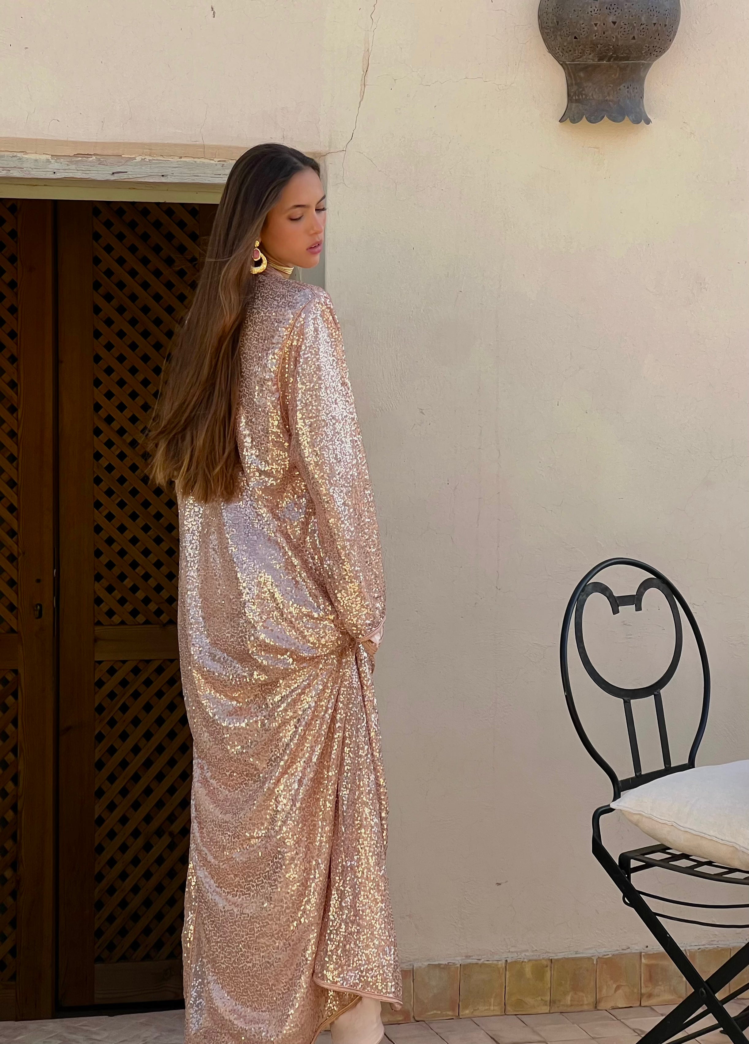 Beige Kaftan back in fine tulle adorned with pearls, fluid fall detail and matching belt