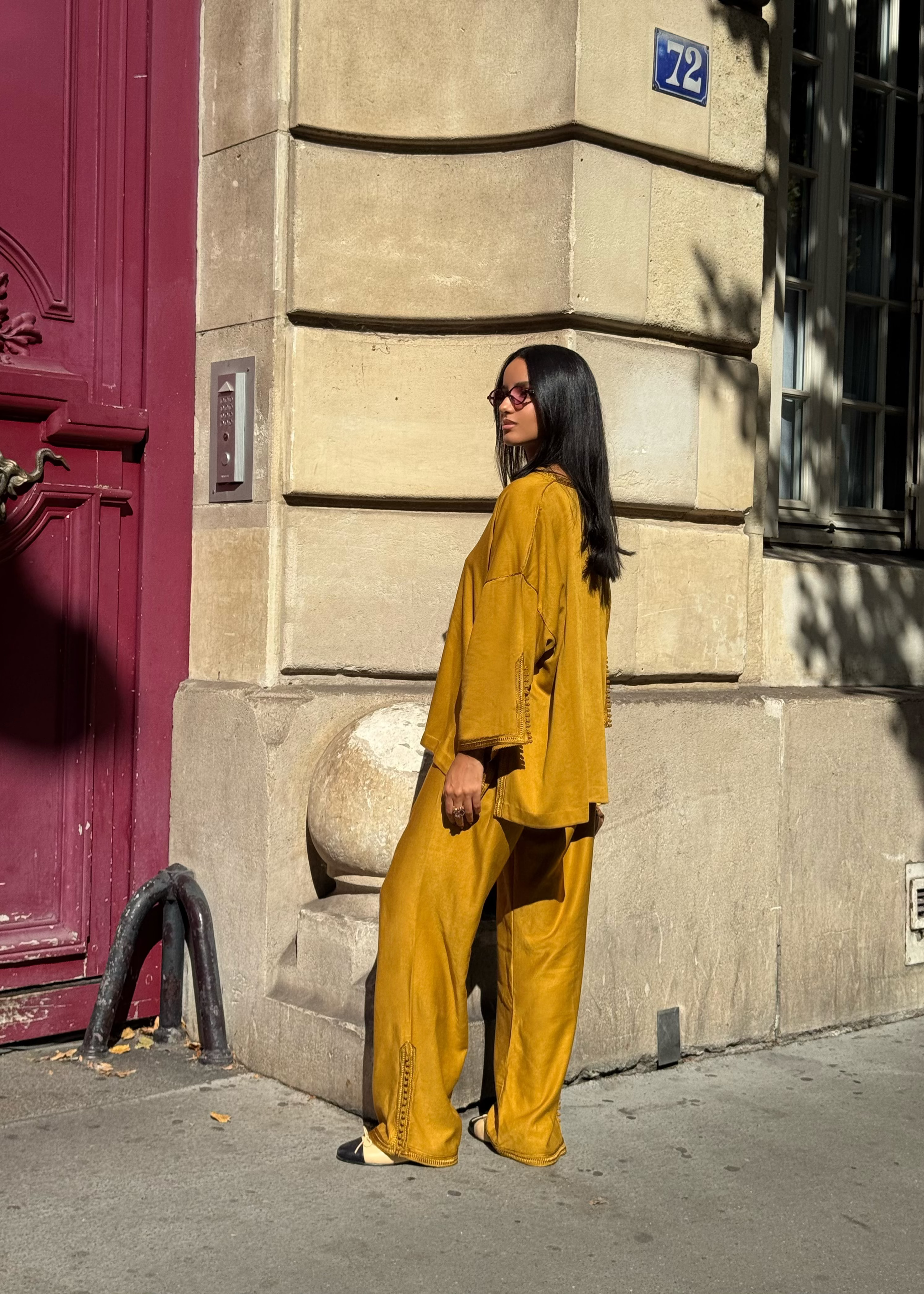 set-mustard-silk-mlifa-back