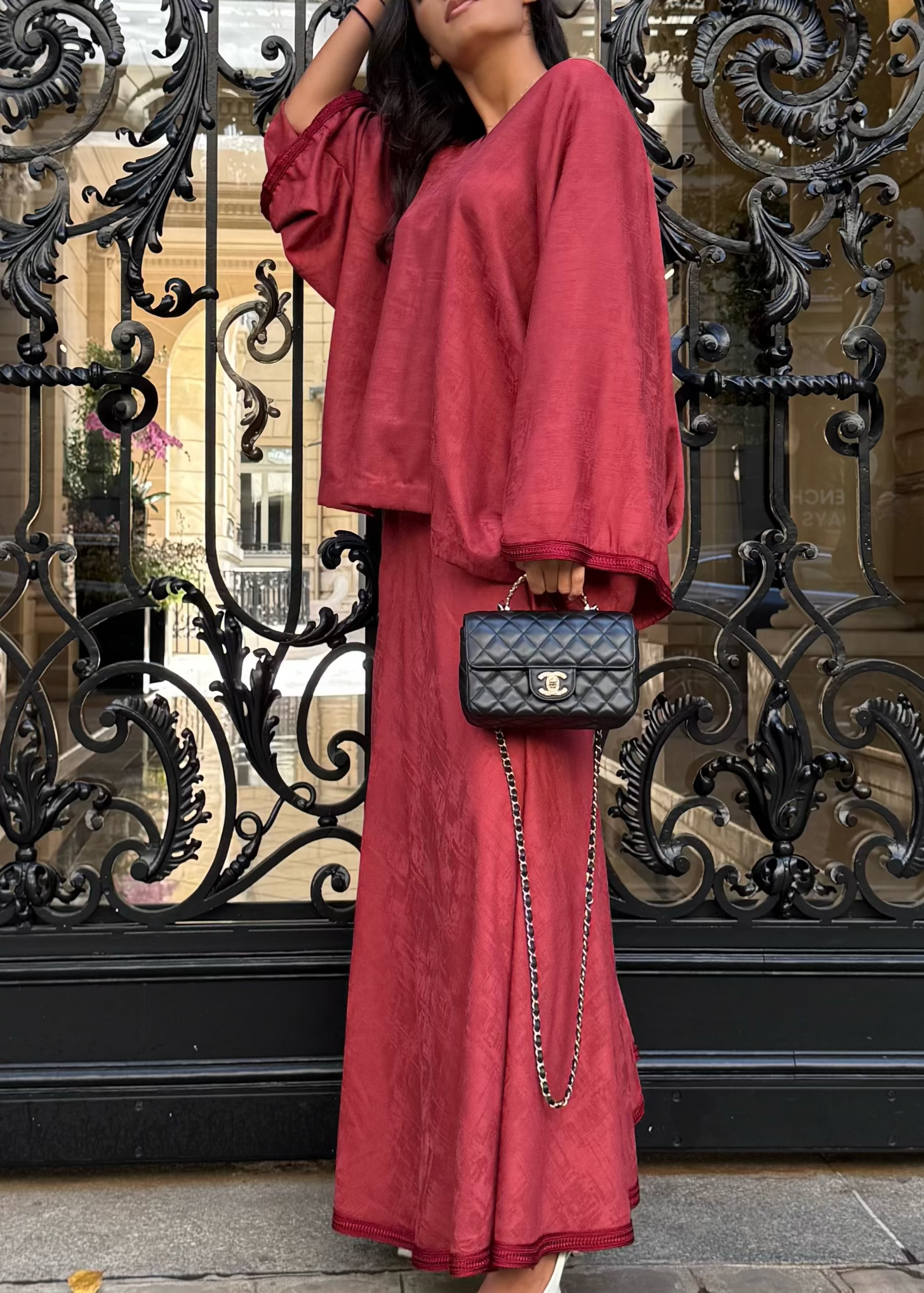 Focus on Mlifa terracotta silk jacquard fabric - high-end handcrafted finish