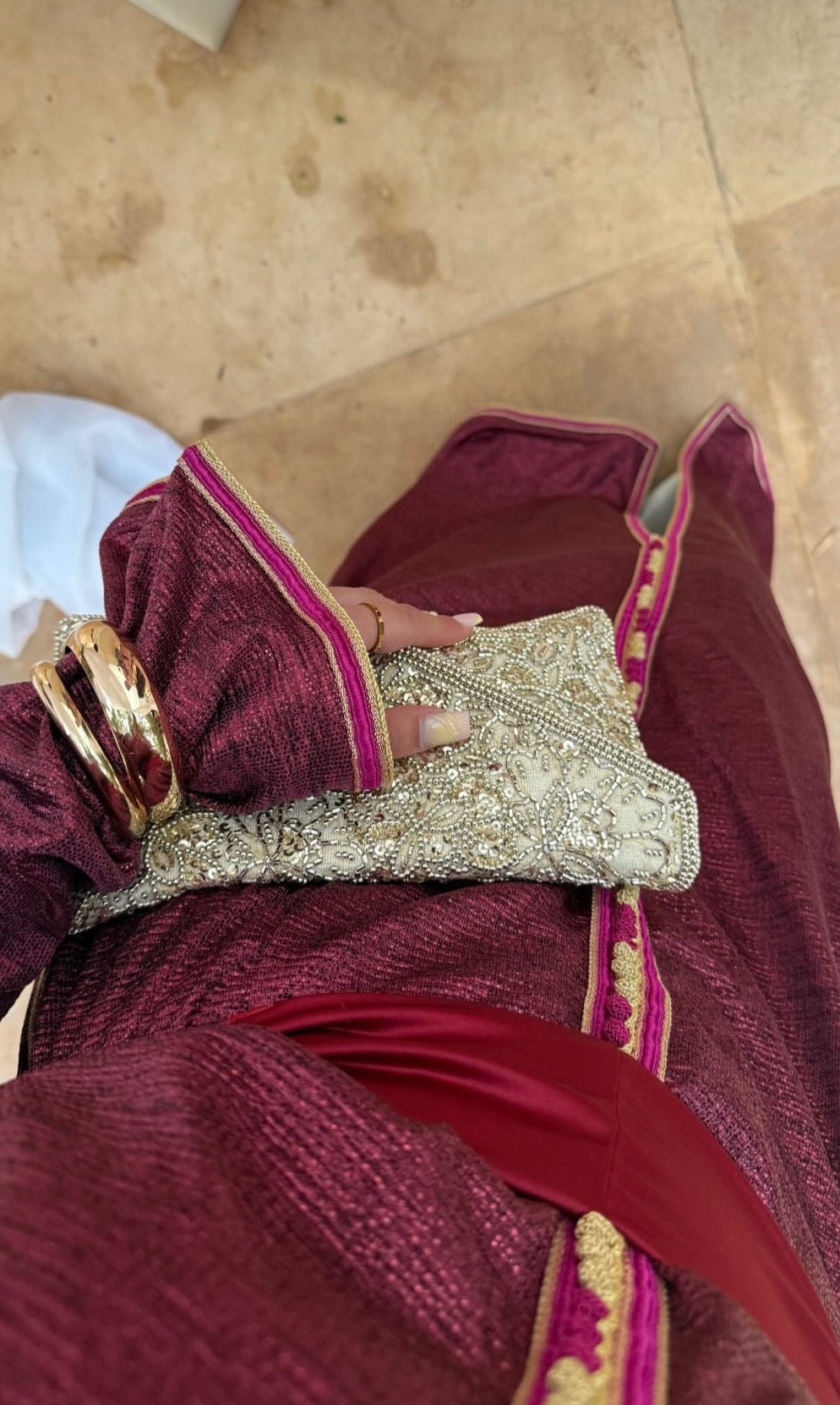 Caftan en Lamé Fuchsia à Col Officier