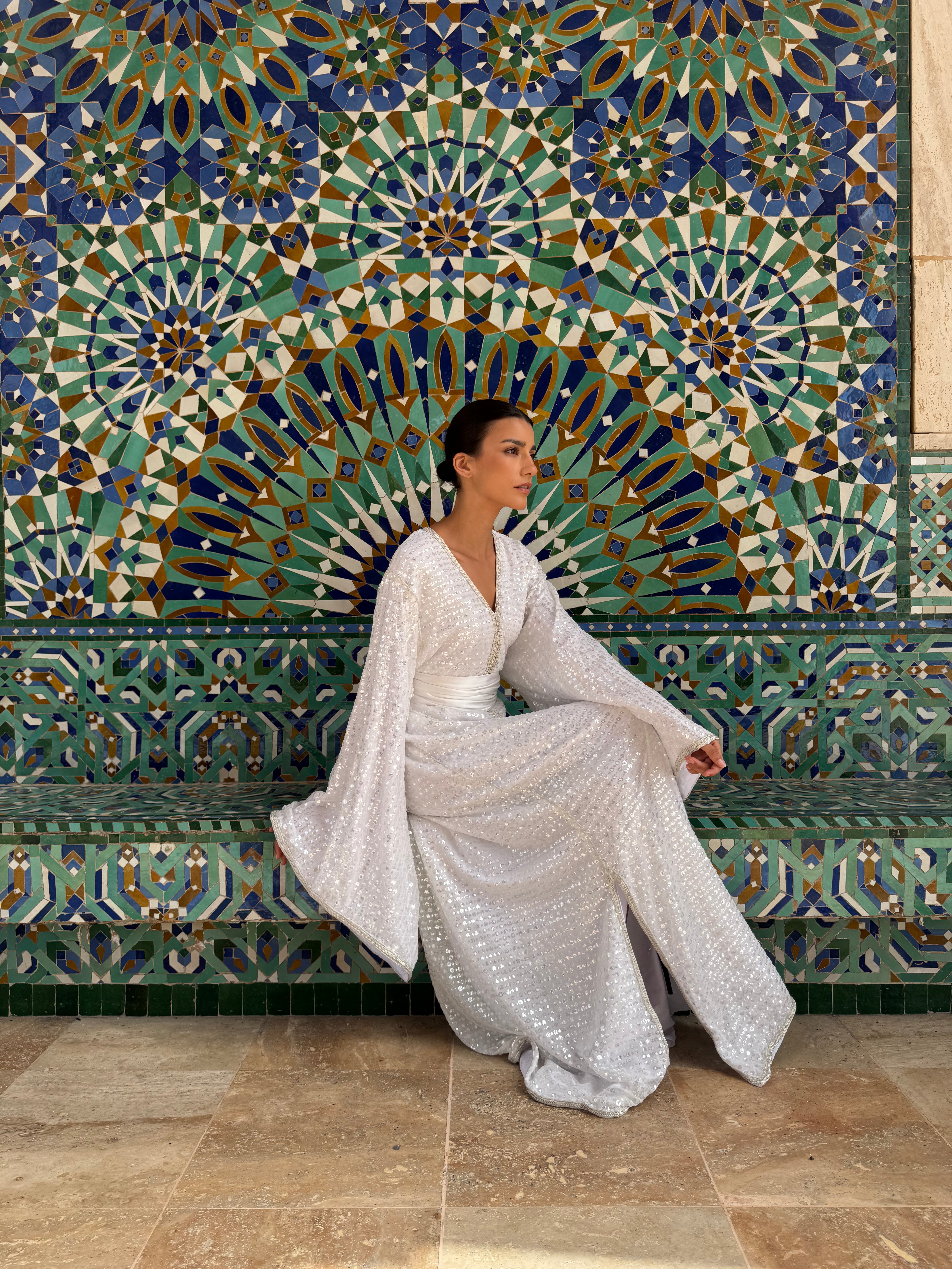 Caftan de Mariée Scintillant à Manches Papillon