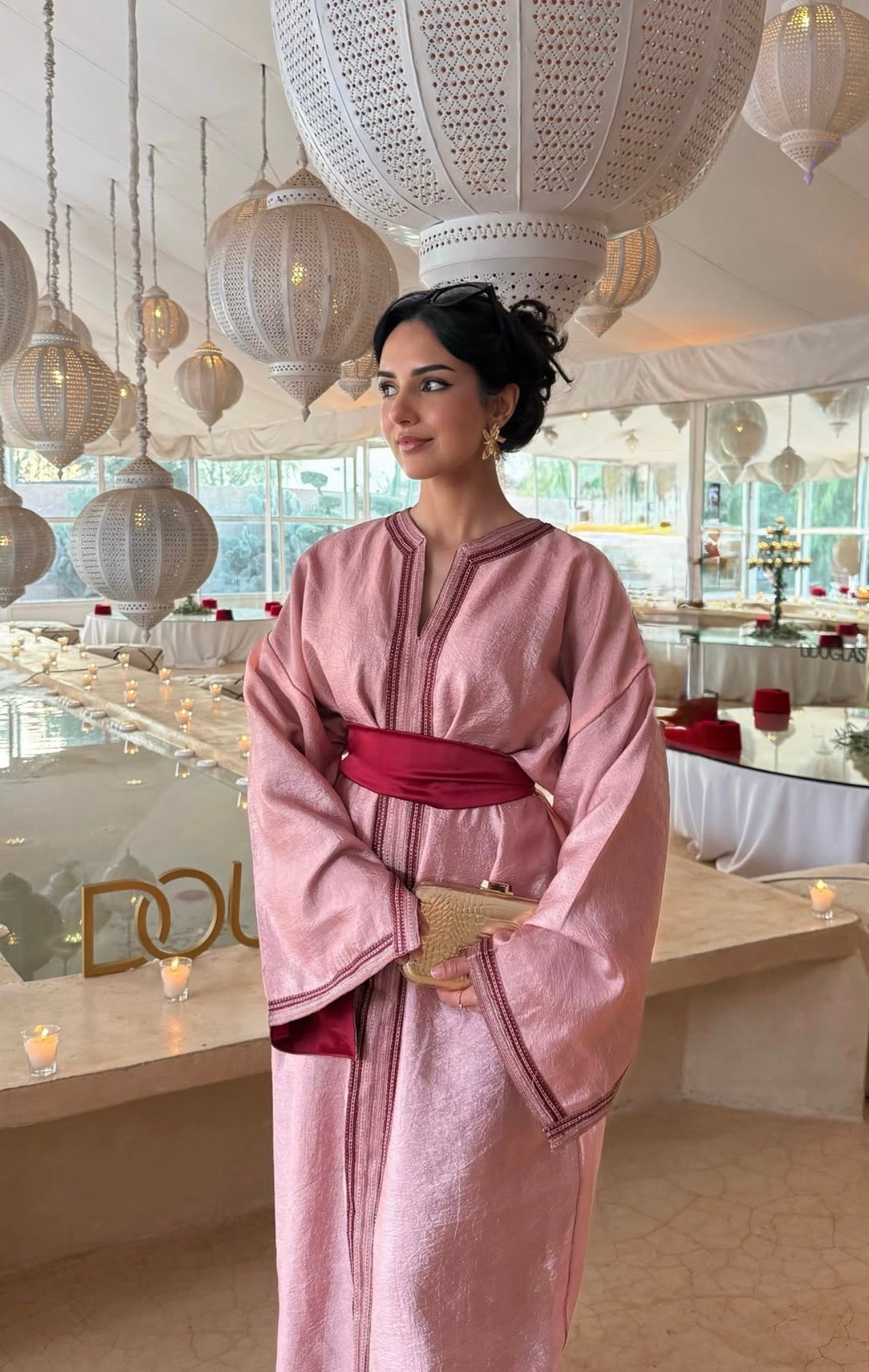 Caftan en Crêpe Rose Drapé