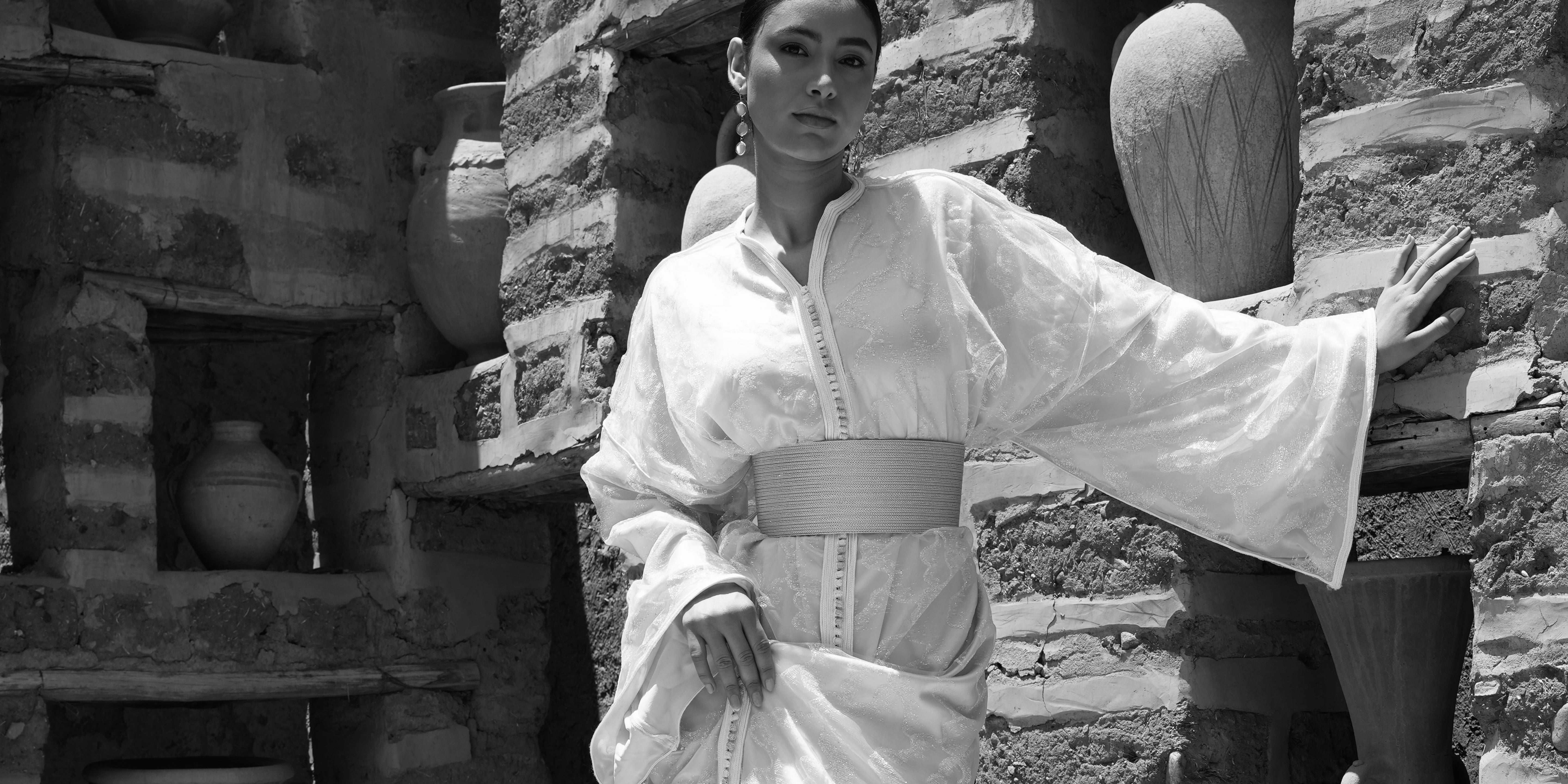 Caftan rose pailletée 