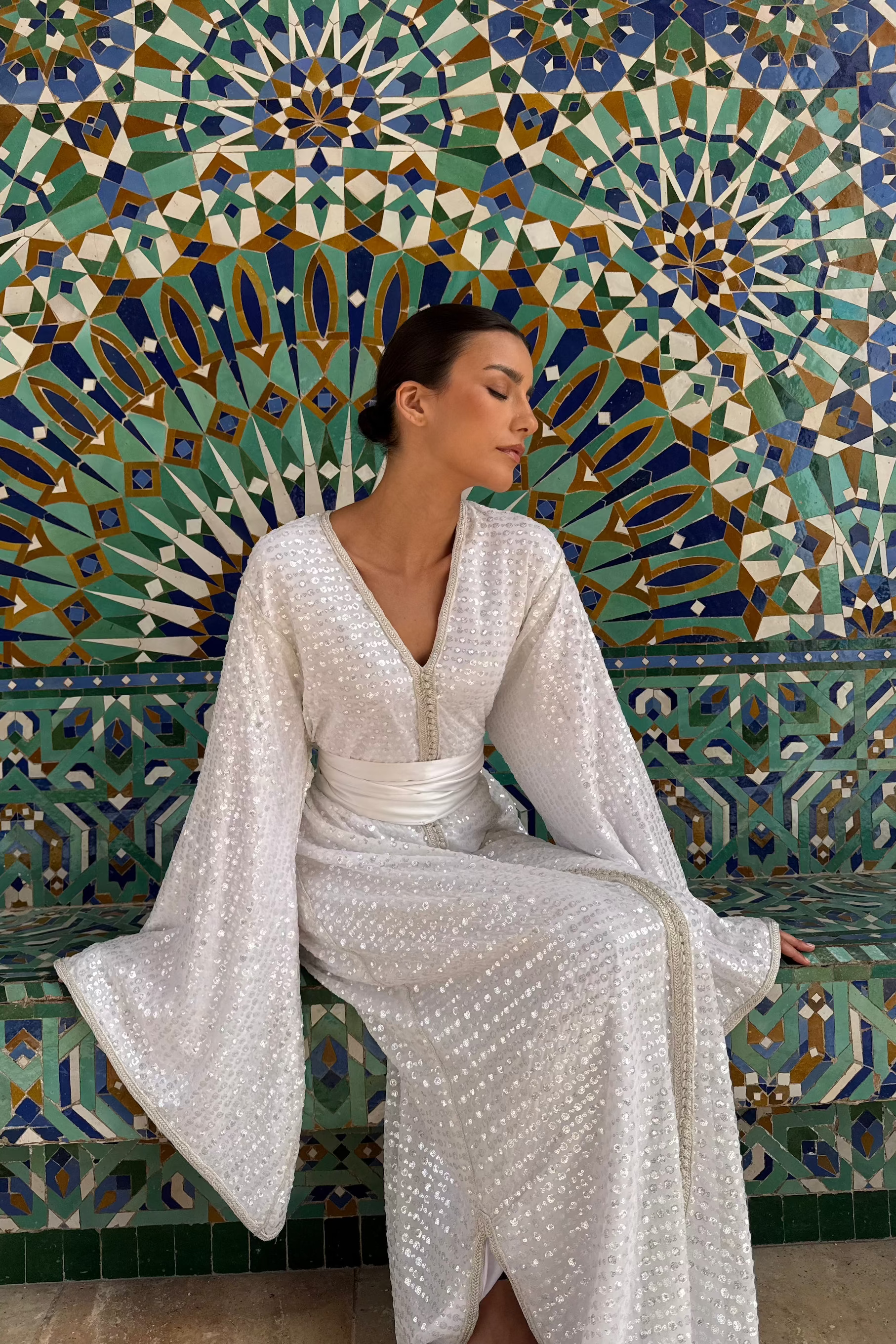 Caftan de Mariée Scintillant à Manches Papillon