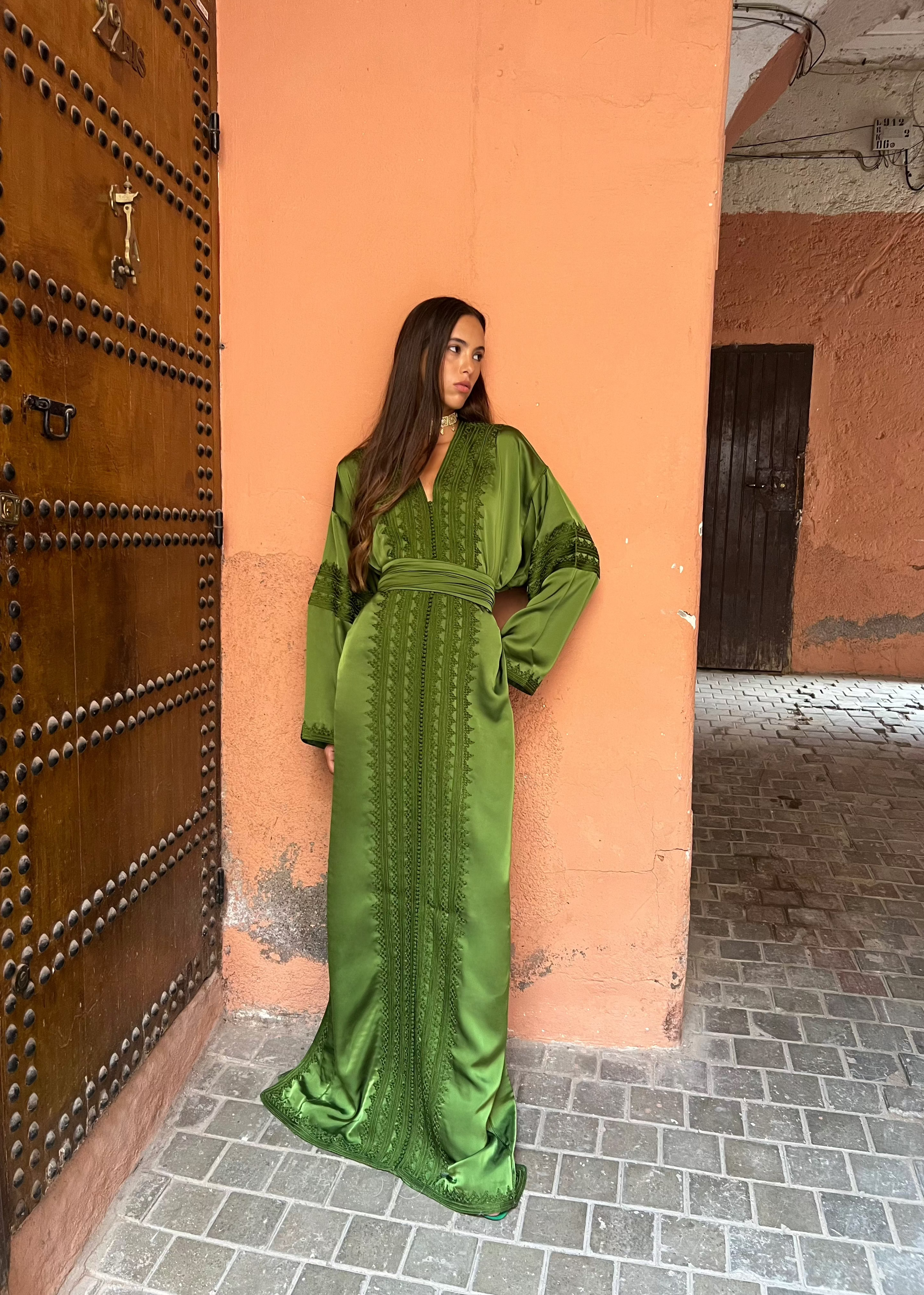 Embroidered Green Silk Sheet Kaftan