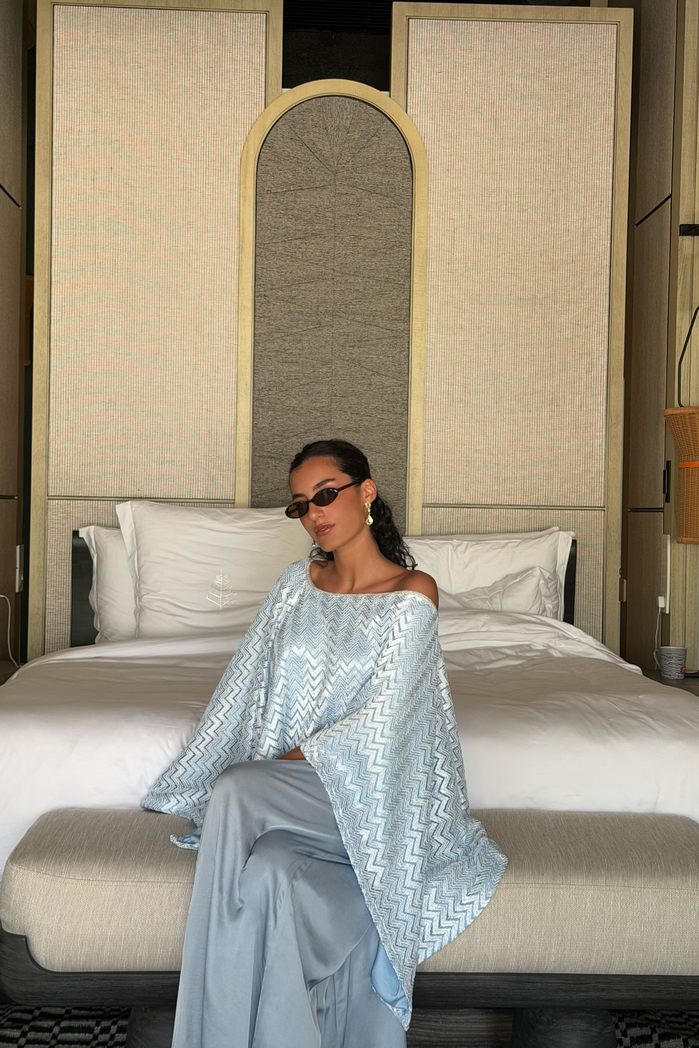 Top Bleu Ciel en Jacquard Chevron Argenté