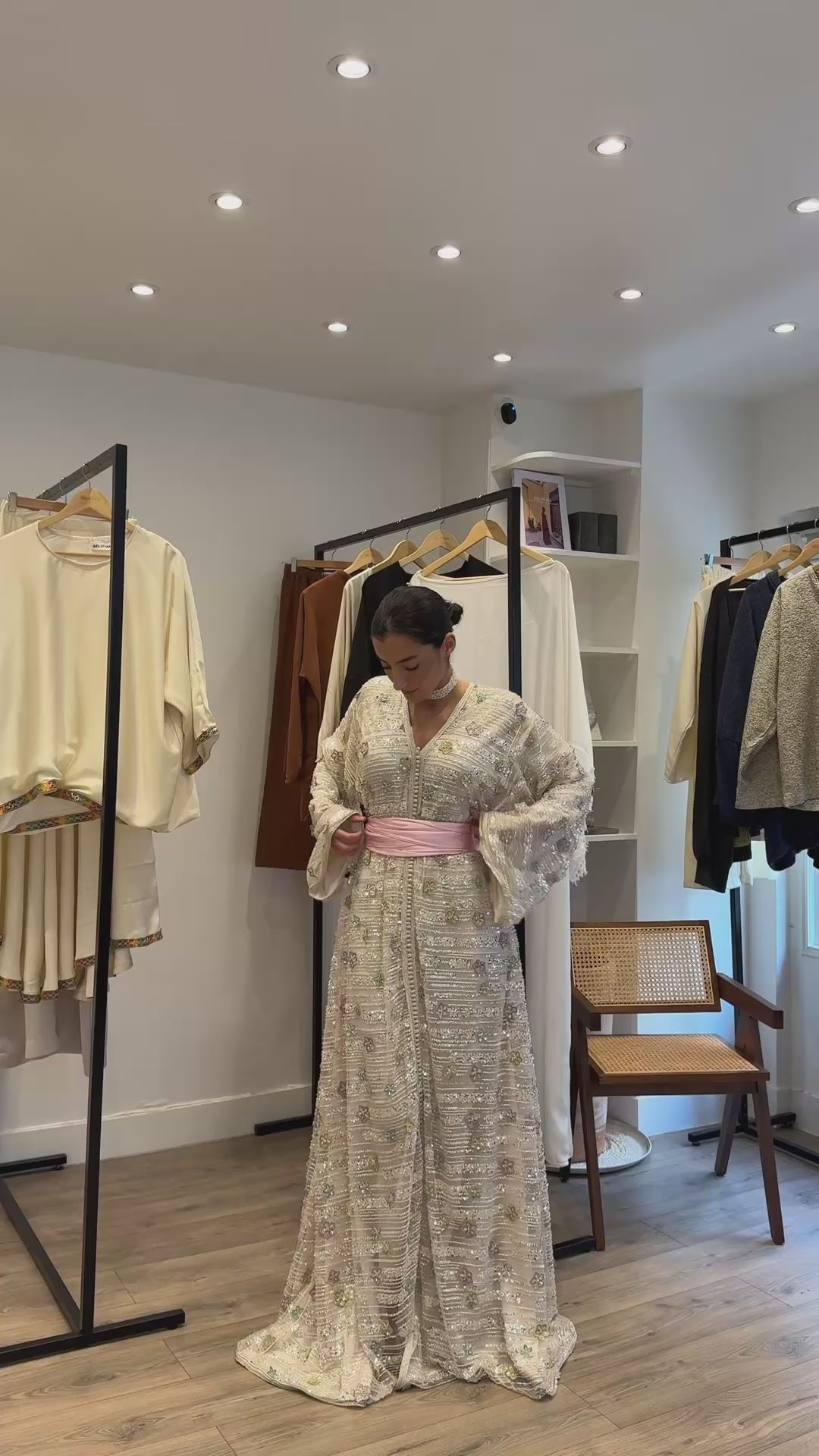 Front view video of the floral silver beaded Kaftan 