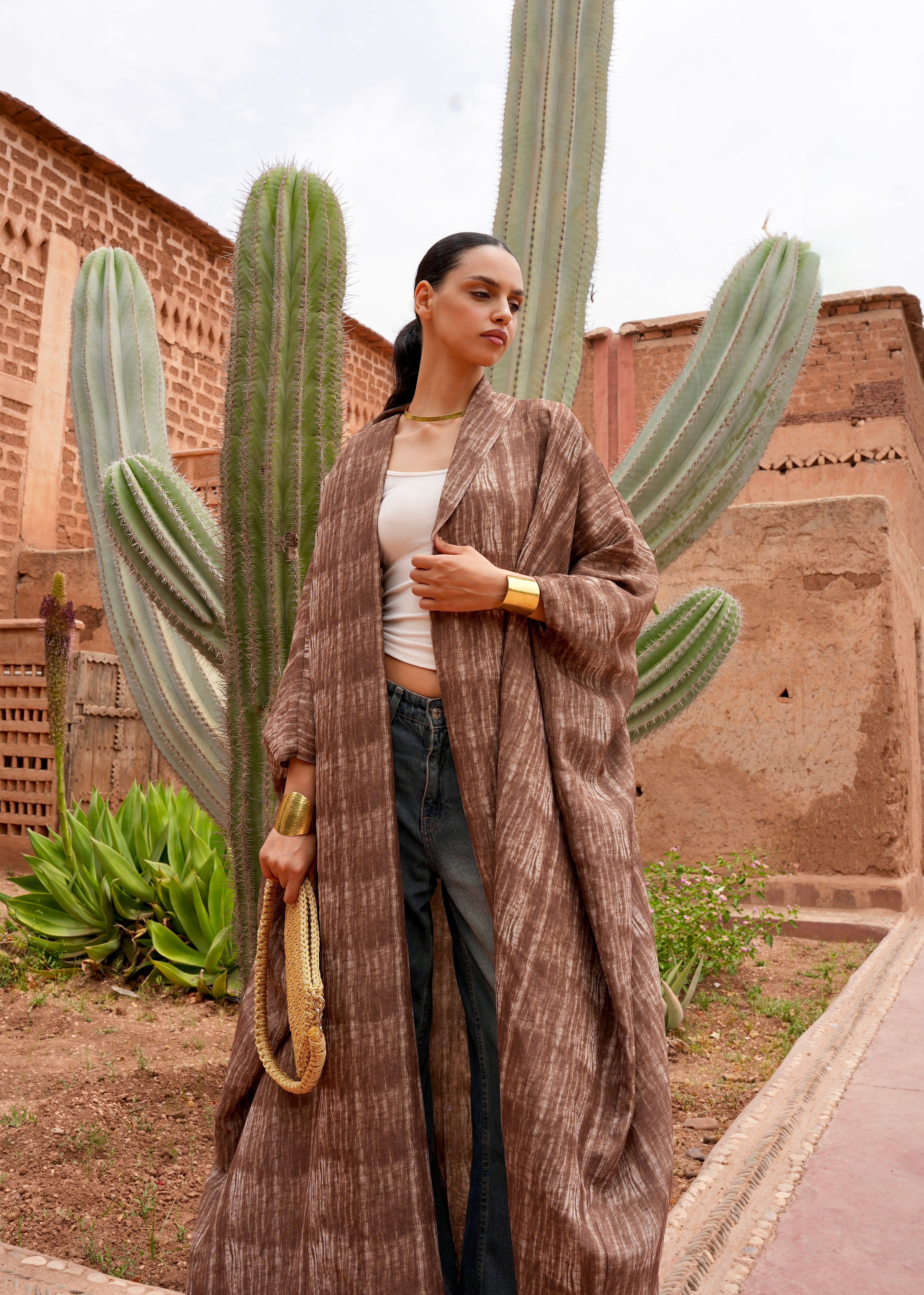 What's the difference between a Kaftan and a djellaba?