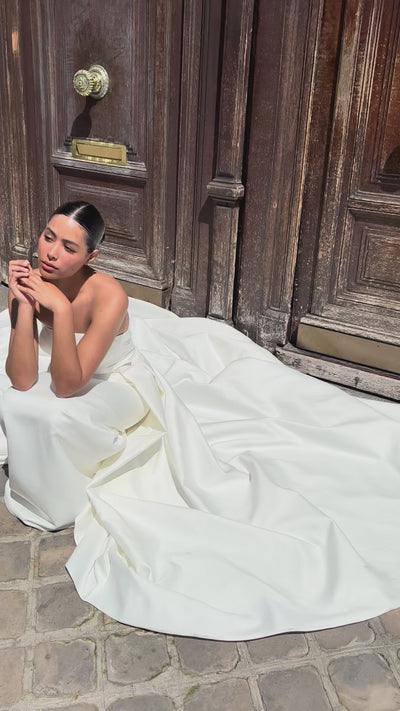 Video presentation of the Palace satin princess bridal overskirt - moving views and fabric details